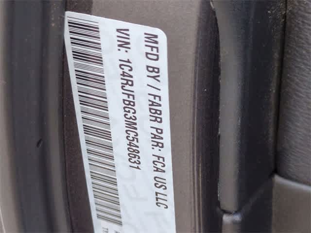 Thumbnail: 2021 Jeep Grand Cherokee - 35