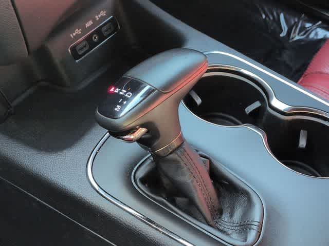 Thumbnail: 2020 Dodge Durango - 32