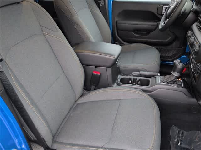 Thumbnail: 2025 Jeep Wrangler - 21