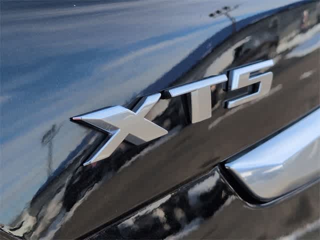 Thumbnail: 2017 Cadillac XT5 - 13