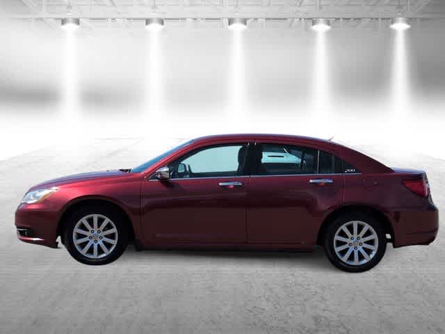 Thumbnail: 2013 Chrysler 200 - 5
