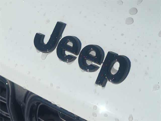 Thumbnail: 2025 Jeep Grand Cherokee - 12