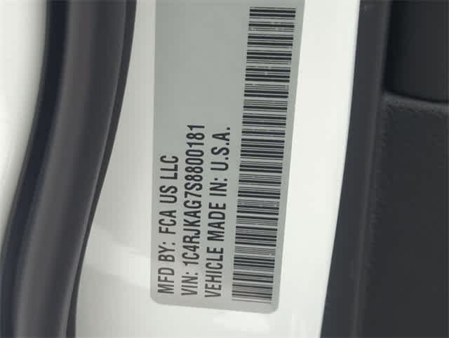 Thumbnail: 2025 Jeep Grand Cherokee L - 38