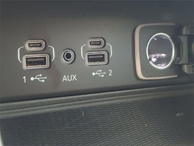 Thumbnail: 2025 Jeep Grand Cherokee - 32