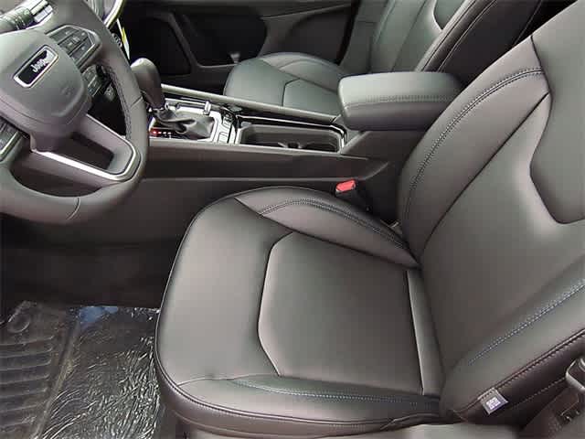 Thumbnail: 2026 Jeep Compass - 17