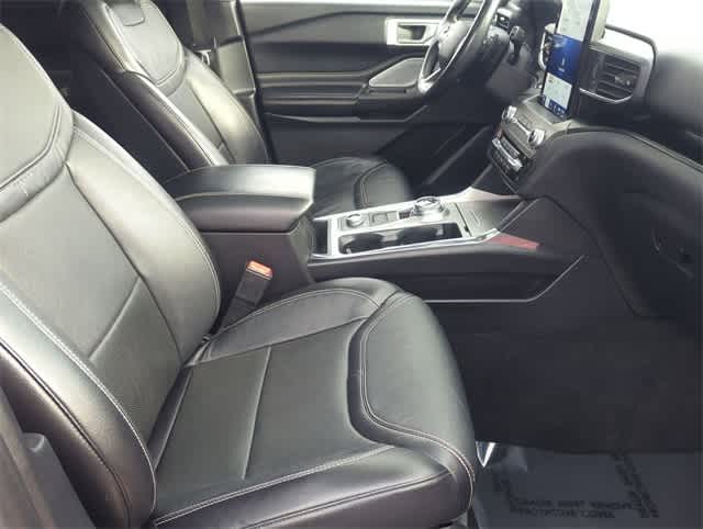 Thumbnail: 2020 Ford Explorer - 24