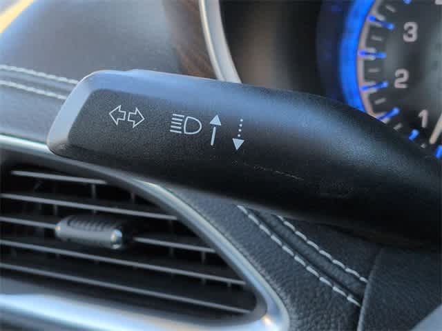 Thumbnail: 2021 Chrysler Pacifica - 30