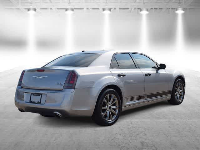 Thumbnail: 2014 Chrysler 300 - 8