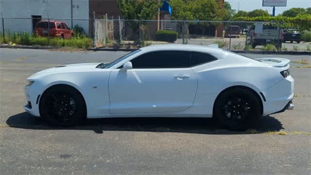 Thumbnail: 2021 Chevrolet Camaro - 5