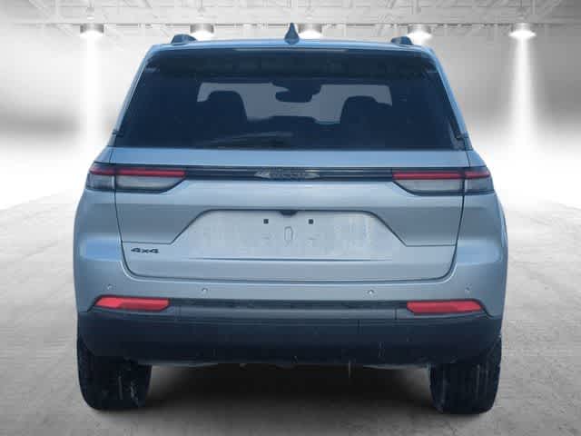 Thumbnail: 2026 Jeep Grand Cherokee - 7