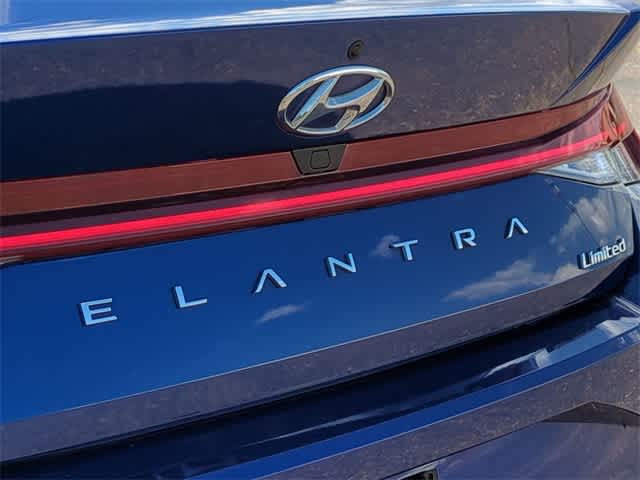 Thumbnail: 2023 Hyundai Elantra - 13