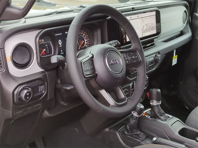 Thumbnail: 2026 Jeep Gladiator - 10