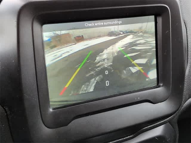 Thumbnail: 2019 Jeep Renegade - 29