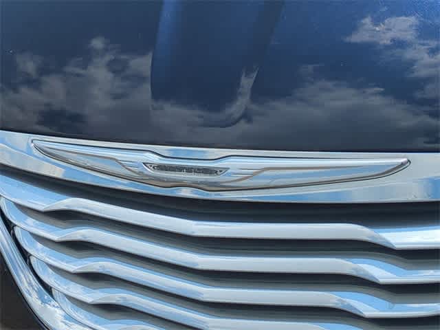Thumbnail: 2012 Chrysler 200 - 12