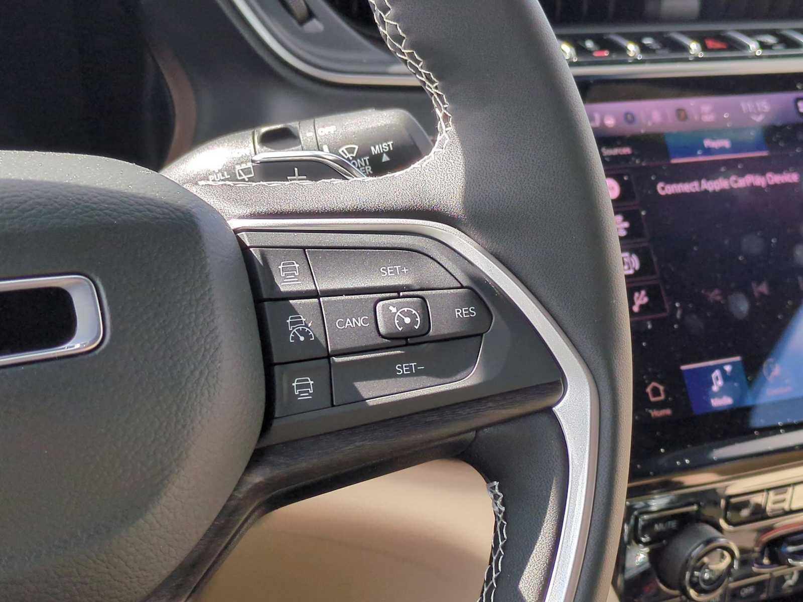 Thumbnail: 2025 Jeep Grand Cherokee - 27