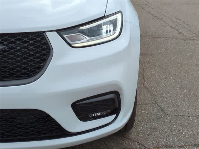 Thumbnail: 2026 Chrysler Pacifica - 11