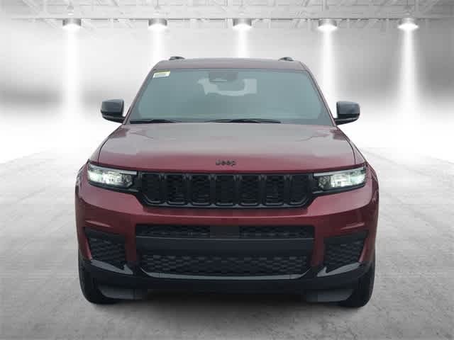 Thumbnail: 2025 Jeep Grand Cherokee L - 3