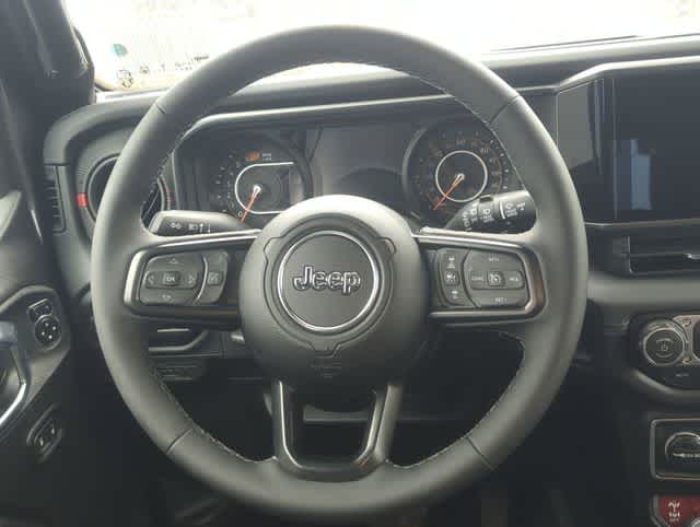 Thumbnail: 2026 Jeep Wrangler - 22