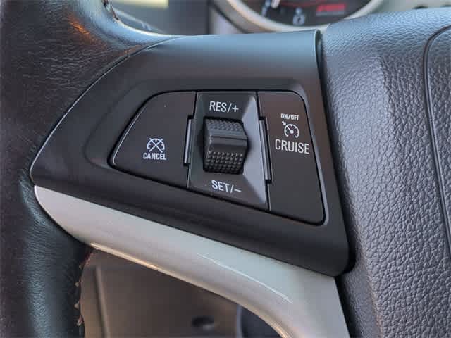 Thumbnail: 2016 Chevrolet Sonic - 23