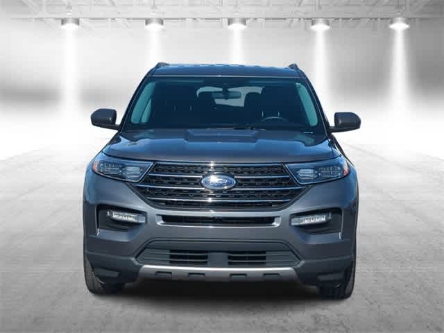 2022 Ford Explorer XLT photo 3