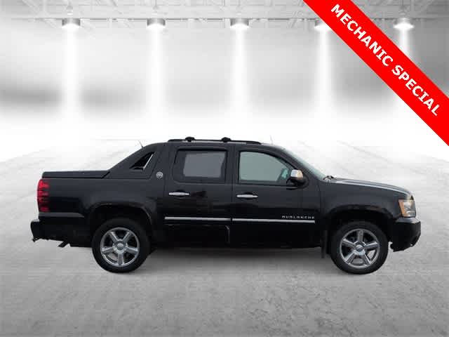 Thumbnail: 2013 Chevrolet Avalanche 1500 - 9