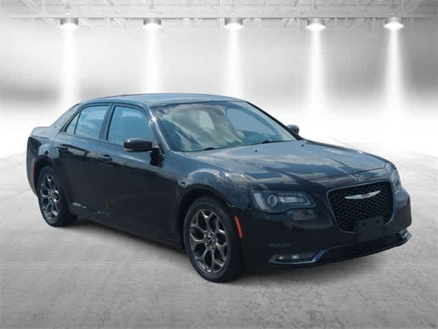 Used 2017 Chrysler 300 S with VIN 2C3CCAGGXHH534602 for sale in Garden City, MI