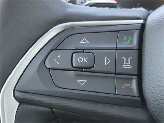 Thumbnail: 2025 Jeep Grand Cherokee - 25