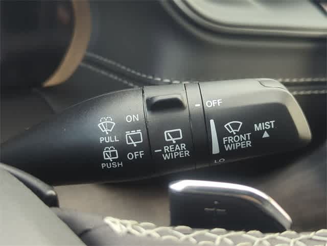 Thumbnail: 2025 Jeep Grand Cherokee - 25