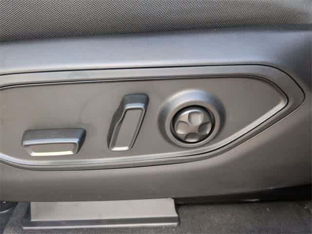 Thumbnail: 2025 Jeep Grand Cherokee - 16