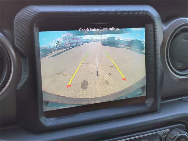 Thumbnail: 2021 Jeep Wrangler - 30