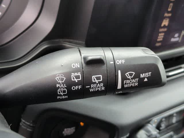 Thumbnail: 2024 Jeep Wrangler - 25