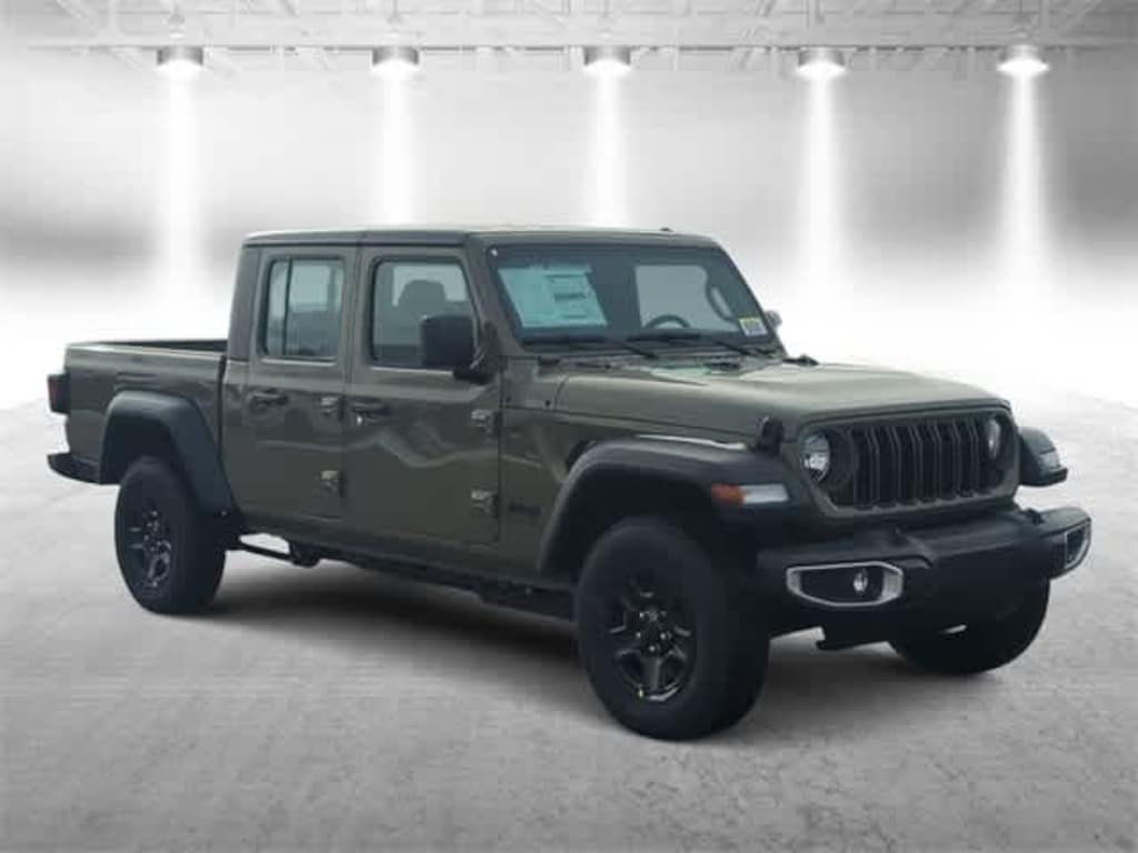 New 2026 Jeep Gladiator Sport Pickup