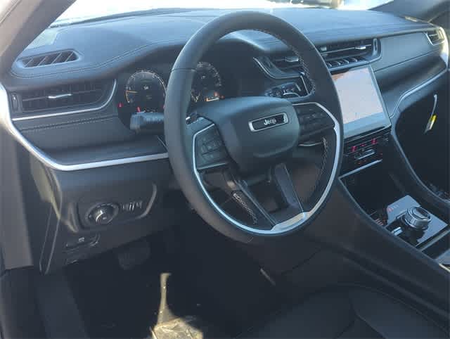 Thumbnail: 2025 Jeep Grand Cherokee - 10