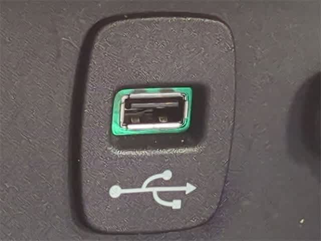 Thumbnail: 2012 Chrysler 200 - 29