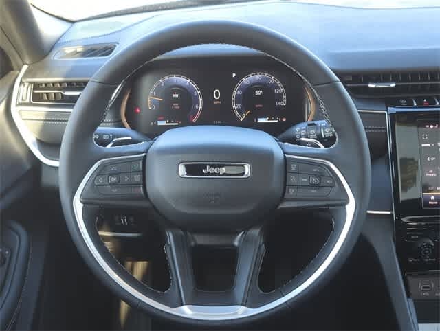 Thumbnail: 2025 Jeep Grand Cherokee L - 24