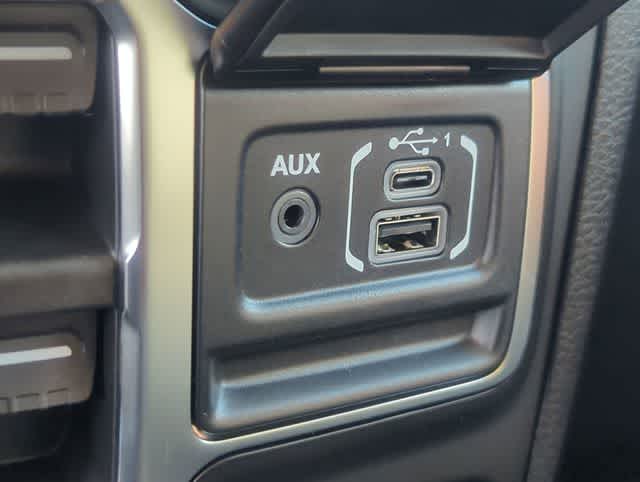 Thumbnail: 2026 Jeep Wrangler - 28