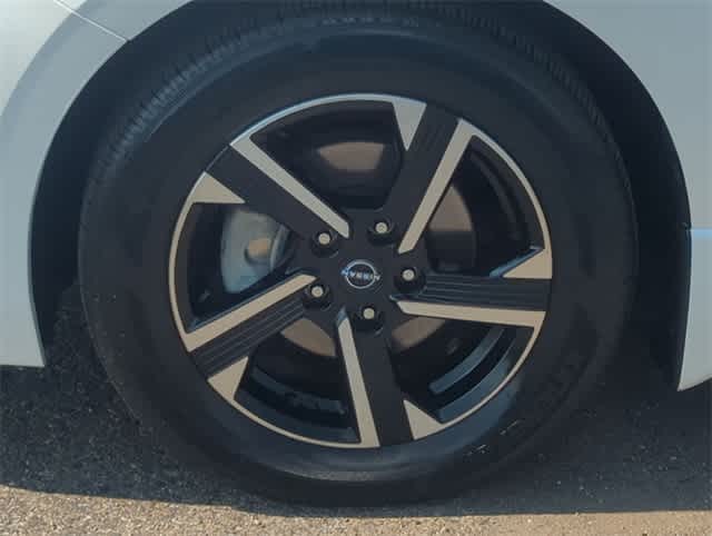 Thumbnail: 2024 Nissan Sentra - 14