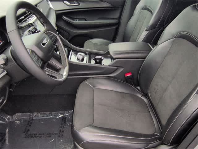 Thumbnail: 2025 Jeep Grand Cherokee L - 16