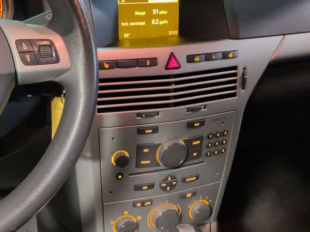 Thumbnail: 2008 Saturn Astra - 26
