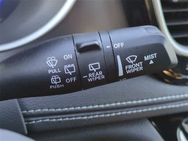 Thumbnail: 2026 Chrysler Pacifica - 28