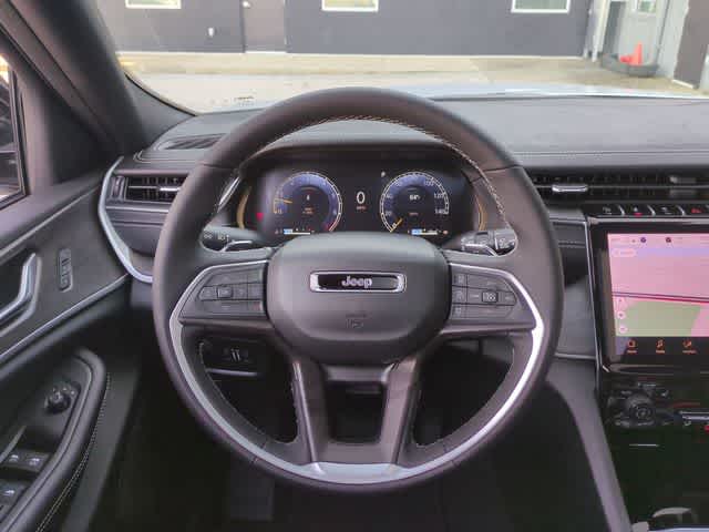 Thumbnail: 2025 Jeep Grand Cherokee L - 24