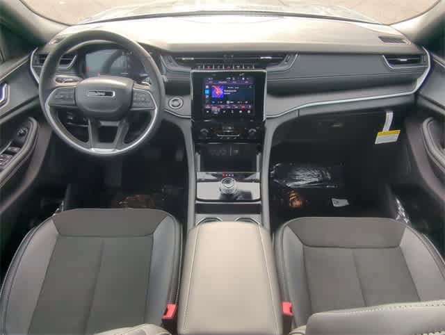 Thumbnail: 2025 Jeep Grand Cherokee L - 15