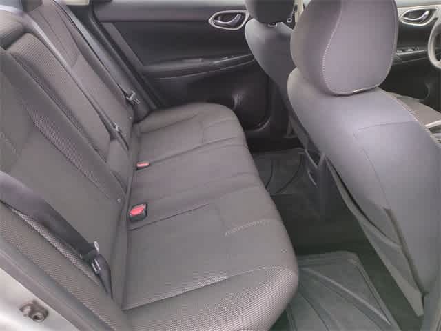 Thumbnail: 2013 Nissan Sentra - 19