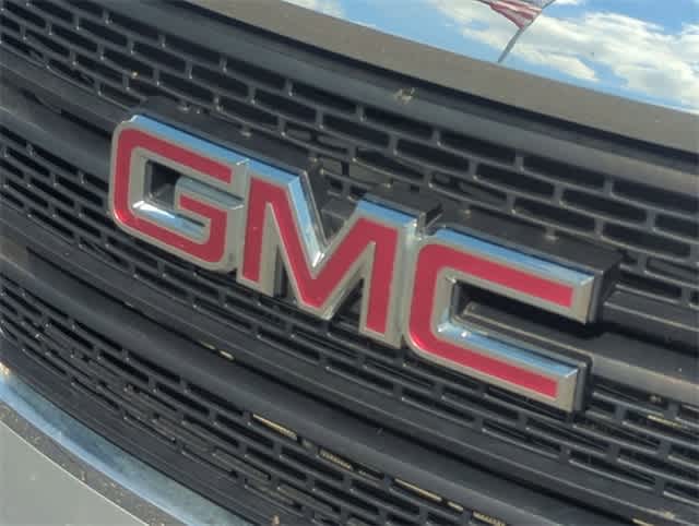 Thumbnail: 2015 GMC Terrain - 12