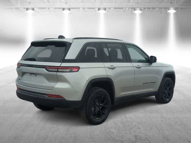 Thumbnail: 2026 Jeep Grand Cherokee - 8