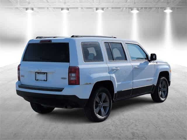 Thumbnail: 2015 Jeep Patriot - 8
