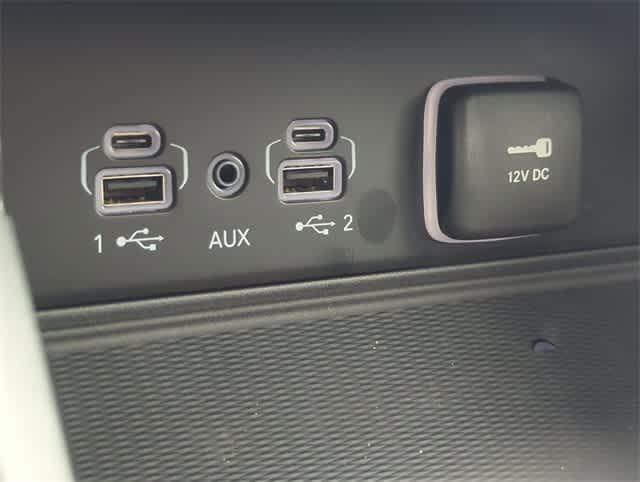 Thumbnail: 2025 Jeep Grand Cherokee - 32