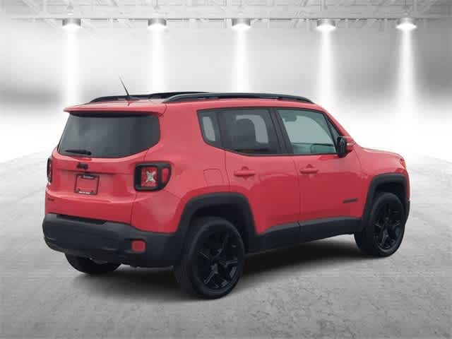 Thumbnail: 2017 Jeep Renegade - 8