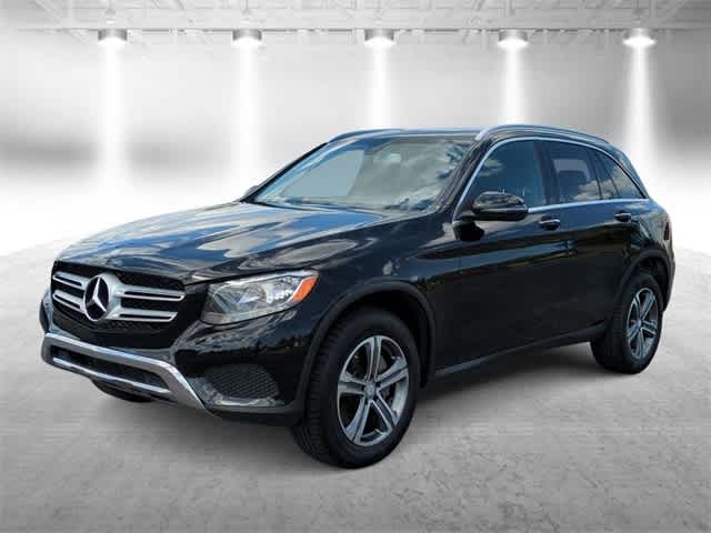 Thumbnail: 2017 Mercedes-Benz GLC - 4