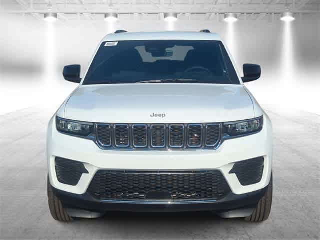 Thumbnail: 2025 Jeep Grand Cherokee - 3